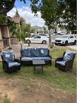 5 seater outdoor patio furniture set bench seat 2 swivel rocking chairs