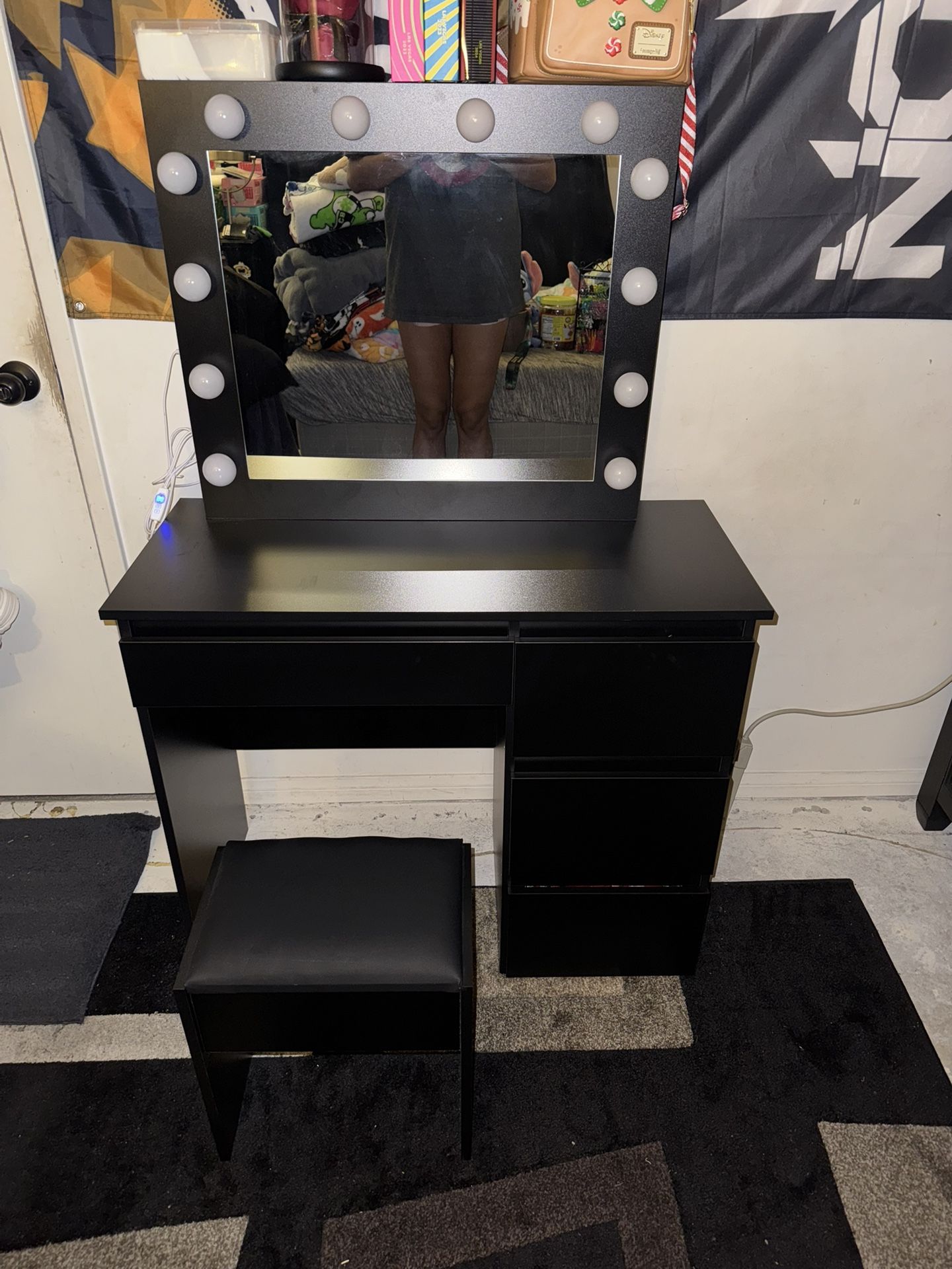 Makeup Vanity
