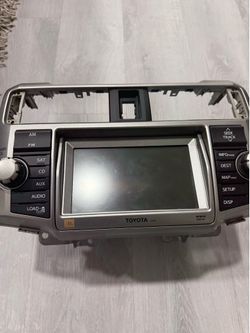 Toyota 4runner  2011 Stereo