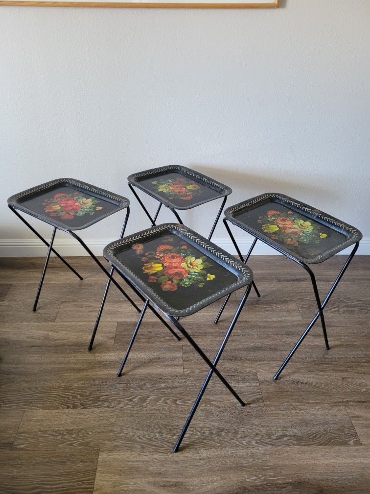 Set of 4 vintage 1950s metal folding tv trays on black with flower motifs