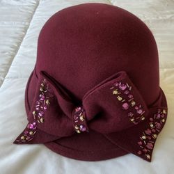 Y2K Burgundy Wool Cloche Hat w/ Rhinestone Bow – Vintage Glam Beaded Winter Hat – NWT Elegant Statement Hat