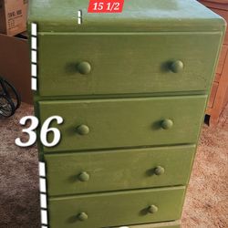 Dresser Used  ( OXNARD )