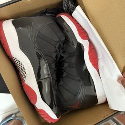 Retro 11 Jordan Size 10 (2019)