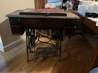 NewHome Treadle Sewing machine