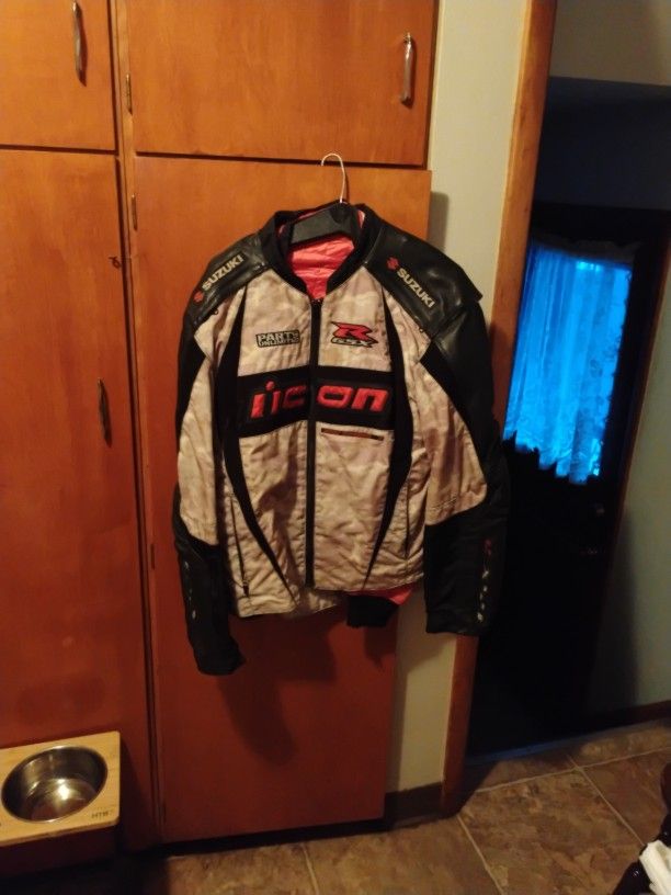 GSX-R Motorcycle Jacket And Riding Boots 