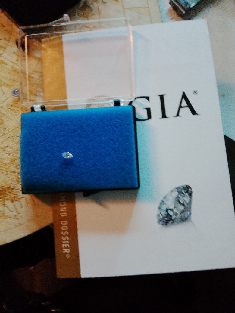 .30 Ct Oval Diamond E Ws2