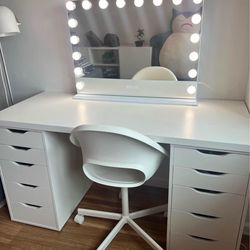 Vanity Mirror