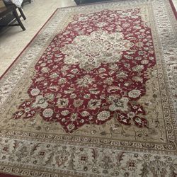 High Quality Rug 9 By 13 Excellent Quality Condition Has Some Spots Needs Clean Free Home Smoking & Pets 