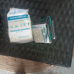 598 Transformer  Edwards  50/60  Hz 120V