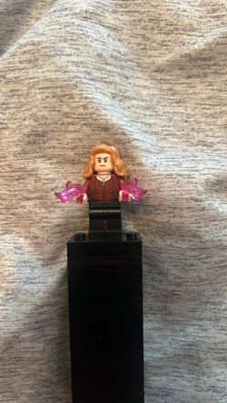 Lego Scarlet witch Minifigure