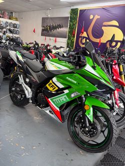Titán racing 250 cc
