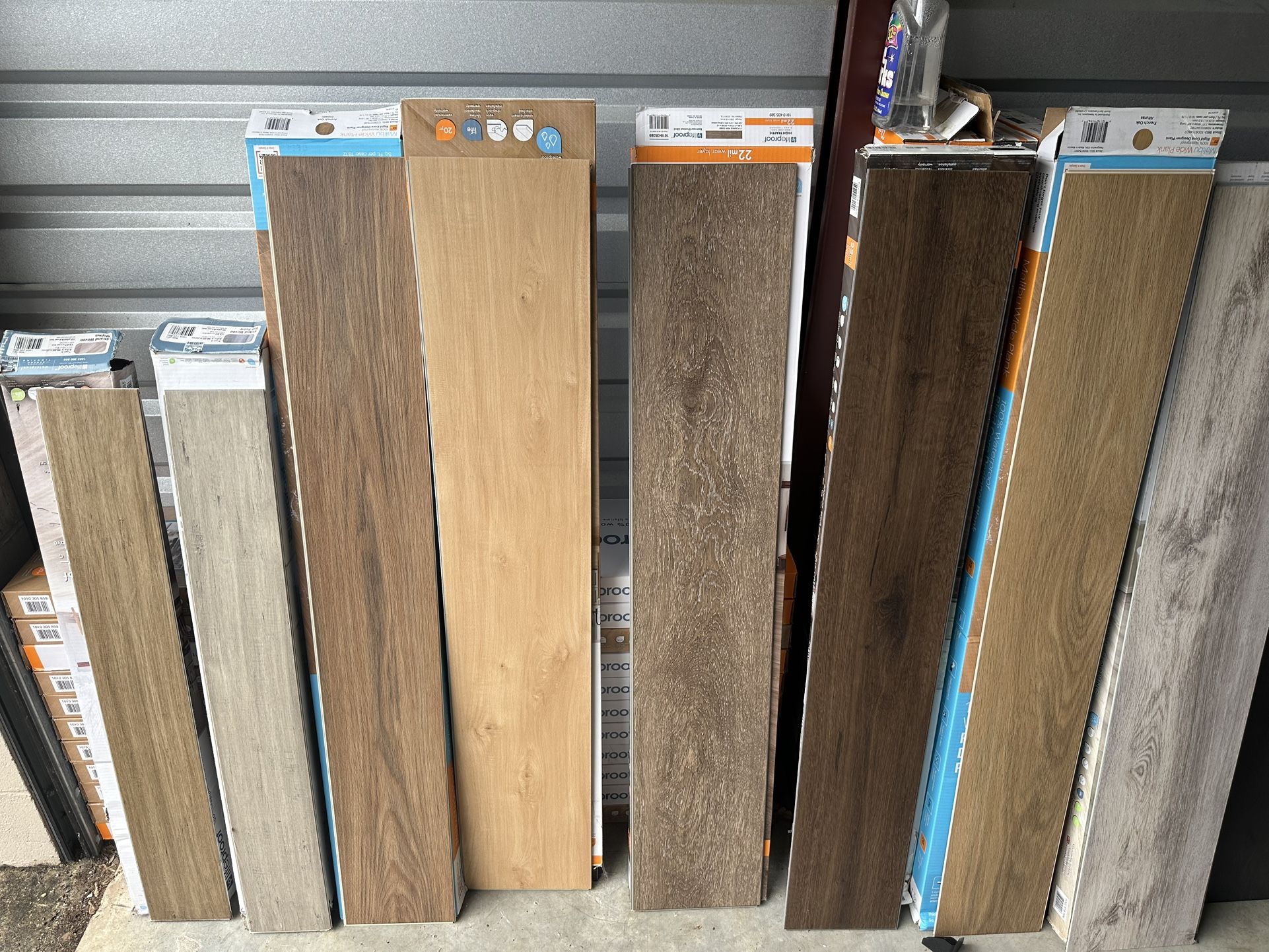 NEW LIFEPROOF 22MIL LUXURY VINYL PLANK FLOORING