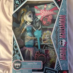 Monster high lagoona dawn of the dance