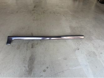2017 Honda Fit  Sport passenger side  lower trim molding