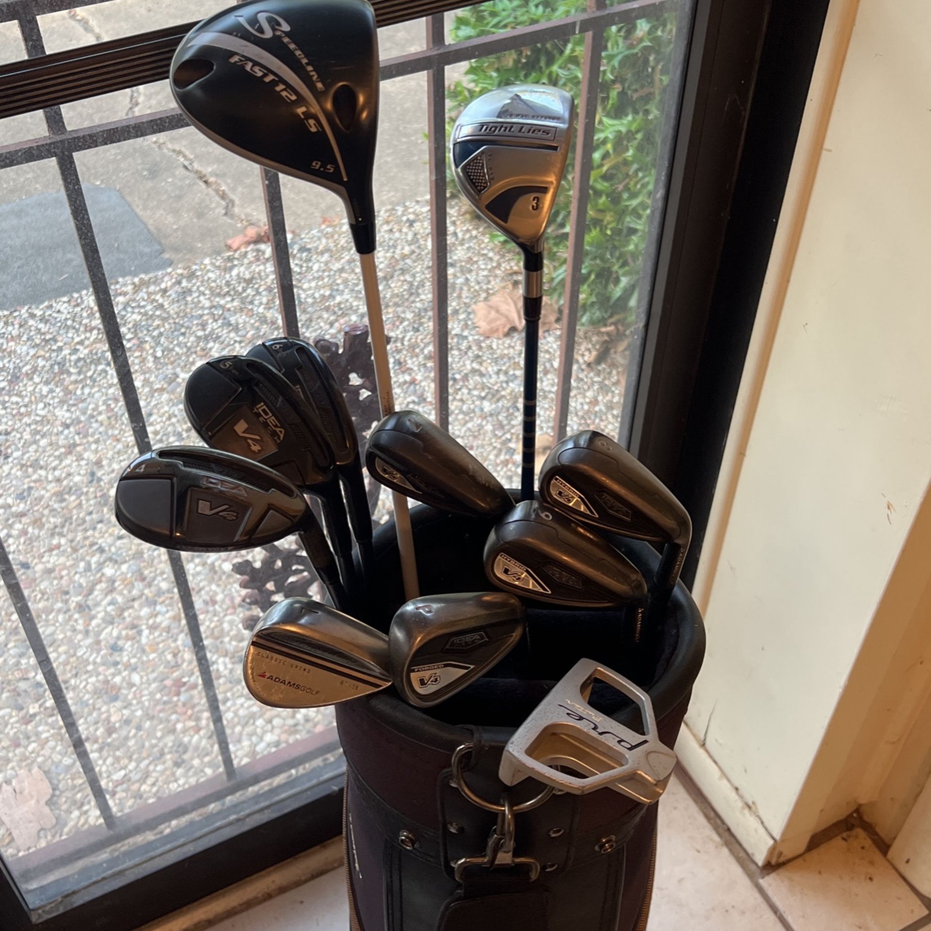 Adams Idea Tech A-4 Hybird Golf Club Set