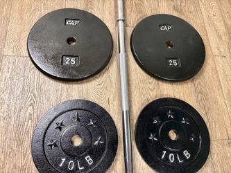 6 ft Steel Barbell with Standard Cast Iron Plates: 25s, 10s, 5s and 2.5s in NEW Condition  total: 105 lbs