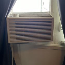 AC Window unit 