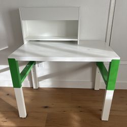 Kids Desk 