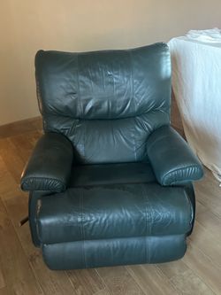 Free leather sofa, loveseat and recliner