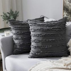 Chic Black Pillow Cover