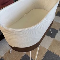 Snoo Bassinet 