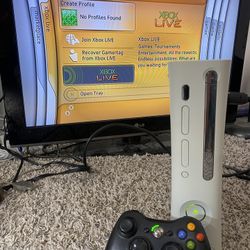 Xbox 360 Console with Rare Blades Dashboard 2.0.6690 seal intact WORKS