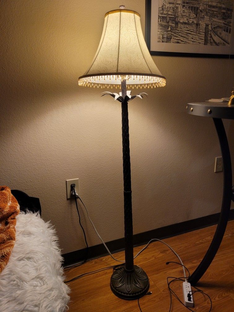 Floor LAMP