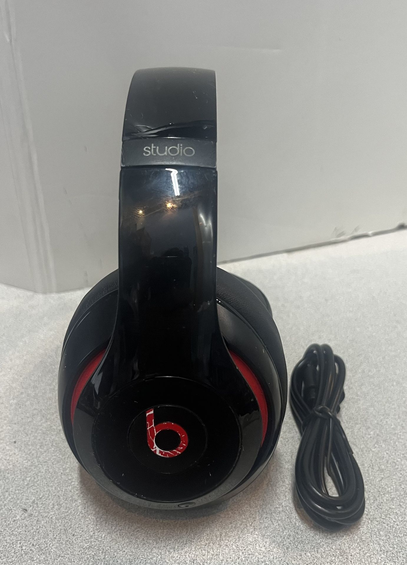 Beats By Dr. Dre Studio 2 Wireless Bluetooth Headphones-Glossy Black