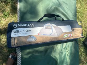 MAGELLAN TELLICO OUTDOOR TENT FOR 3 PERSONS IN GOOD CONDITION