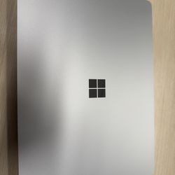 Surface Laptop 7