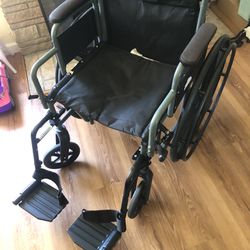 Medline  Adult Wheel Chair