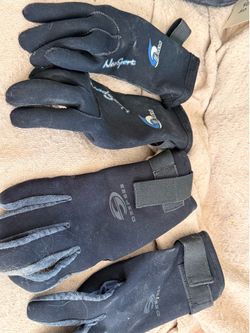 Scuba gear - weights and gloves, make me an offer :)