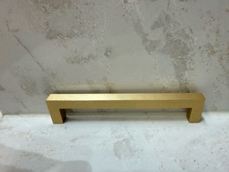 Gold square handle. 25pcs / box