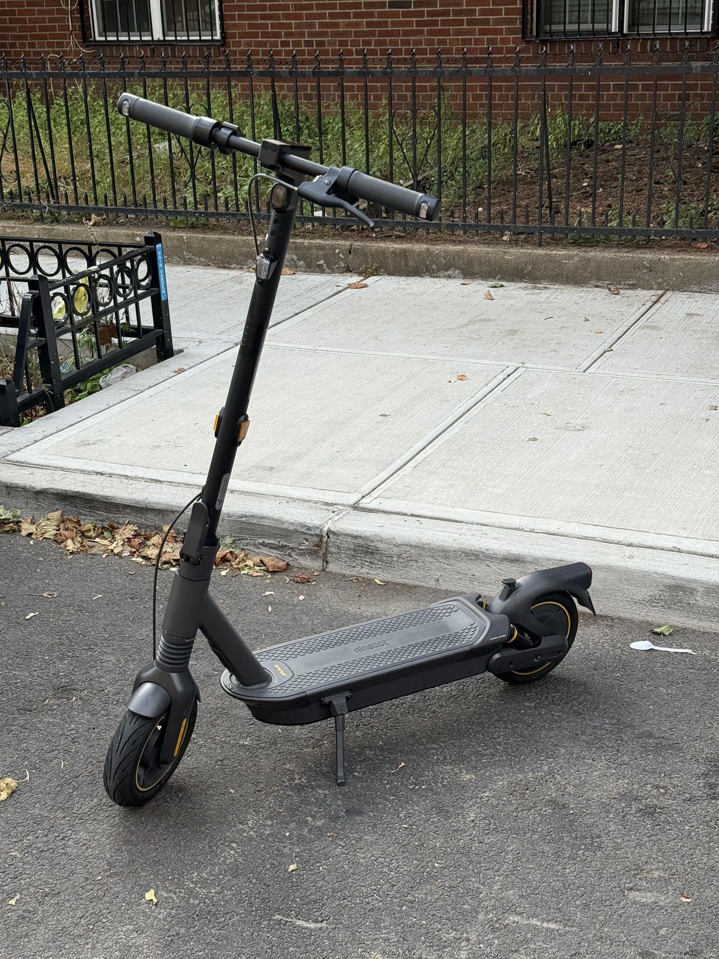 Ninebot Max G2 electric scooter