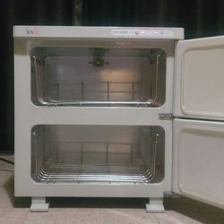 SKIN ACT Towel Warmer