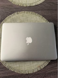 2015 MacBook Pro “Core i5” 2.7 13” inch