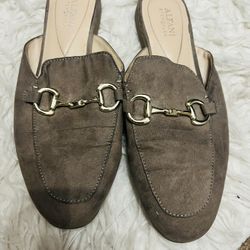 Shoes Size 8 $$$$ 