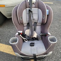 Free Baby Carseat 