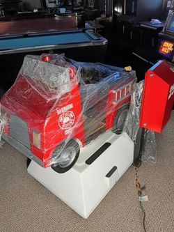 🚒 Vintage Fire Truck Kiddie Ride – Coin Operated! 🚒