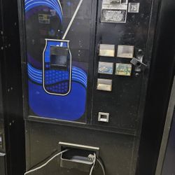 RARE SHORT Dixie Narco 180 Soda Vending Machine Drink Pop WE SHIP + A WARRANTY