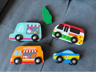 Wooden cars set