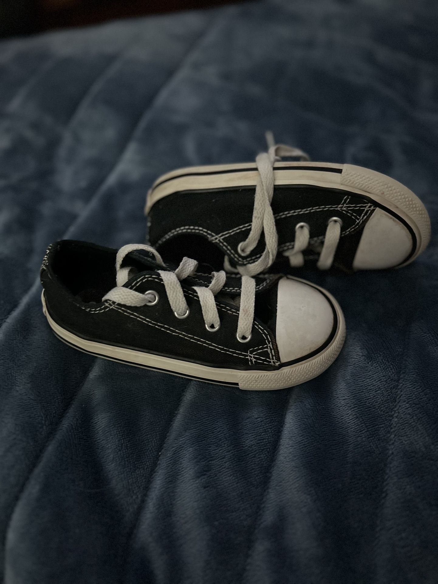 Black Kids Converse Sneakers Size 9