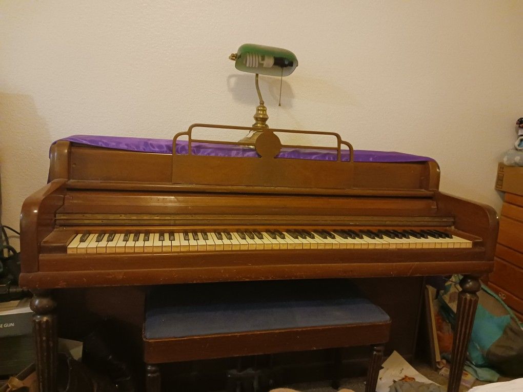 Wurlitzer Piano