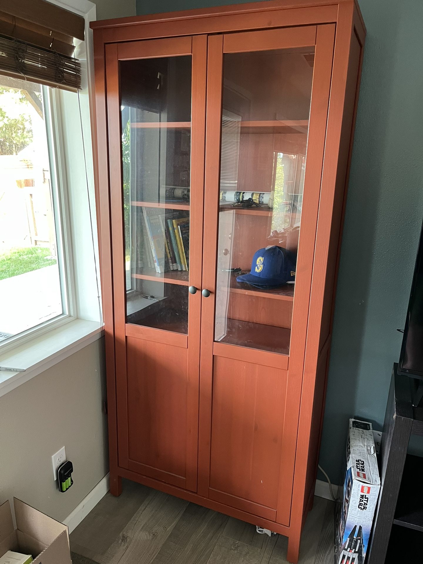 Bookshelf