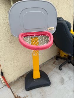 Little tykes used basketball hoop