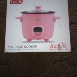 Pink Rice Cooker 