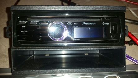 Car aftermarket head unit