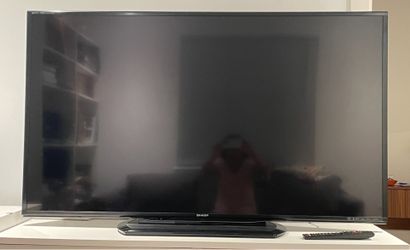 Sharp Aquos Quattron 60-inch 1080 full resolution