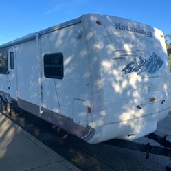 2005 Keystone Mountaineer