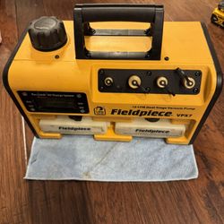 Fieldpiece Vacuum Pump 10 CFM vpx7